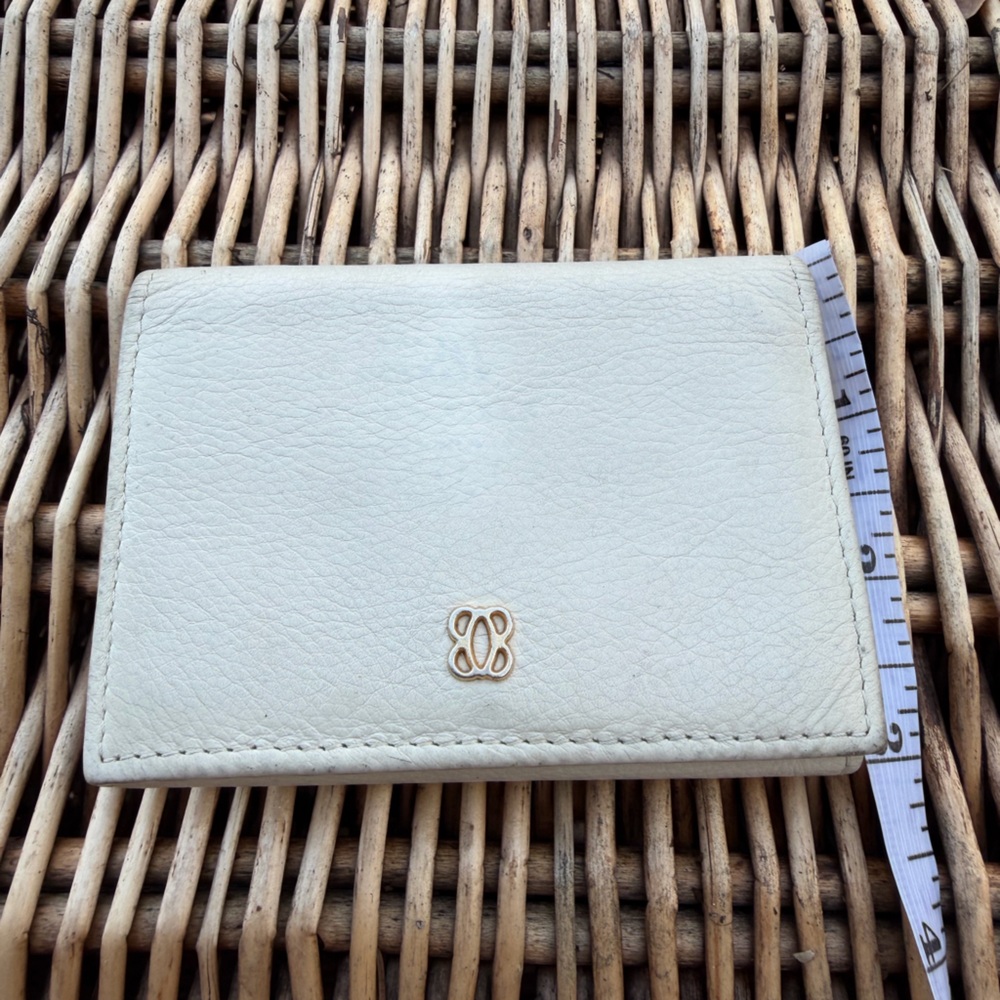 Bosca Vintage pebble grain calfskin Leather Card trifold wallet Cream travel